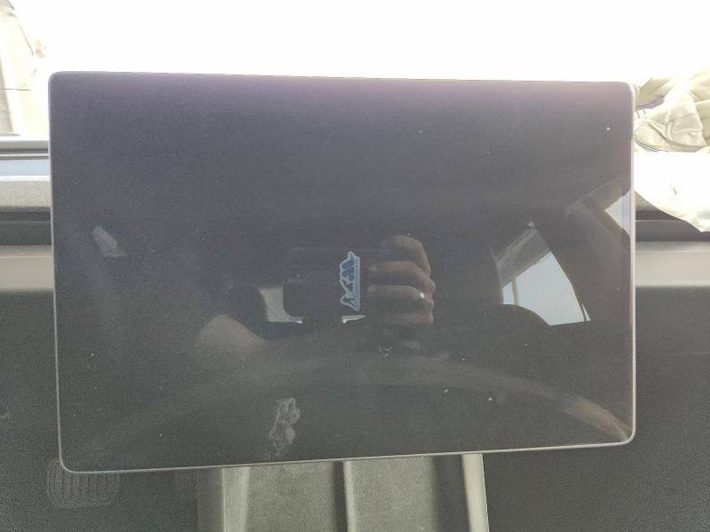 2025 Tesla Model 3 β photo 11