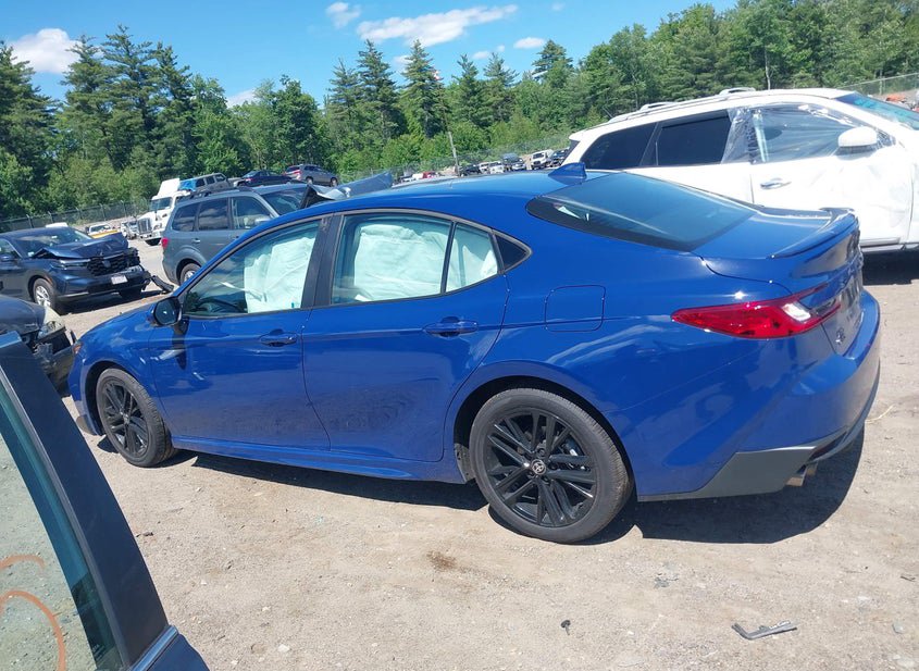 2026 Toyota Camry — photo 9