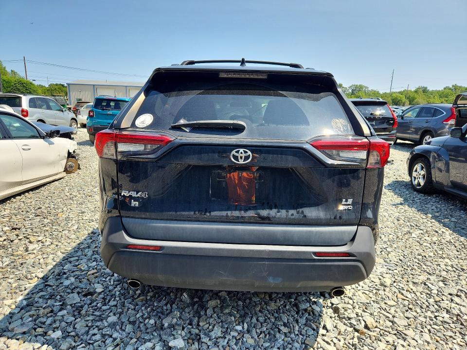 2024 Toyota RAV4 — photo 5