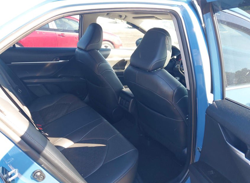 2024 Toyota Camry — photo 10