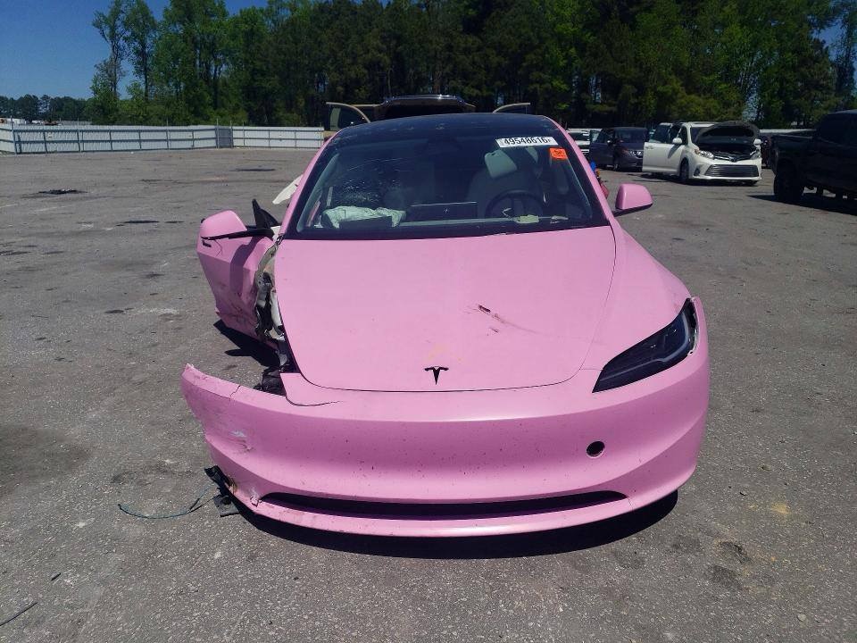 2024 Tesla Model 3 β photo 4