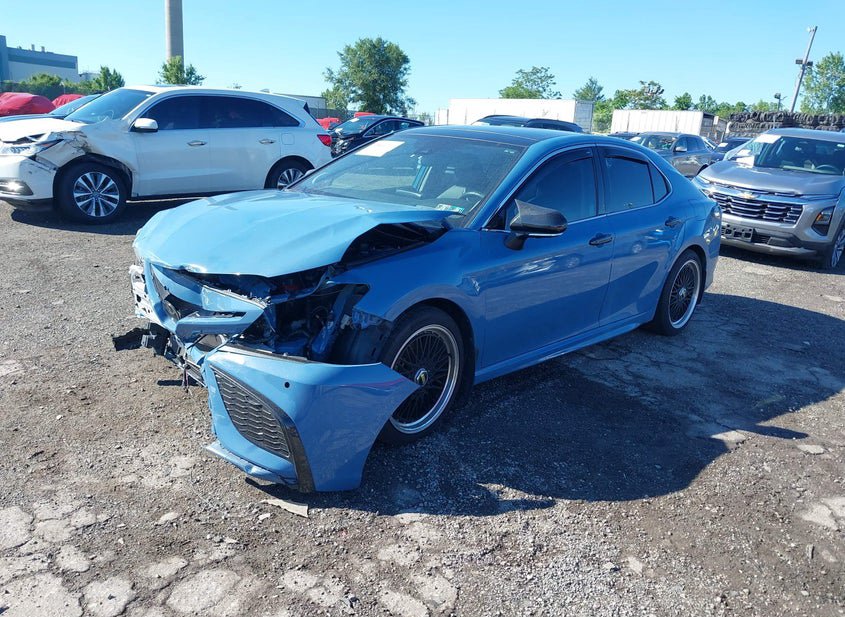 2024 Toyota Camry — photo 1