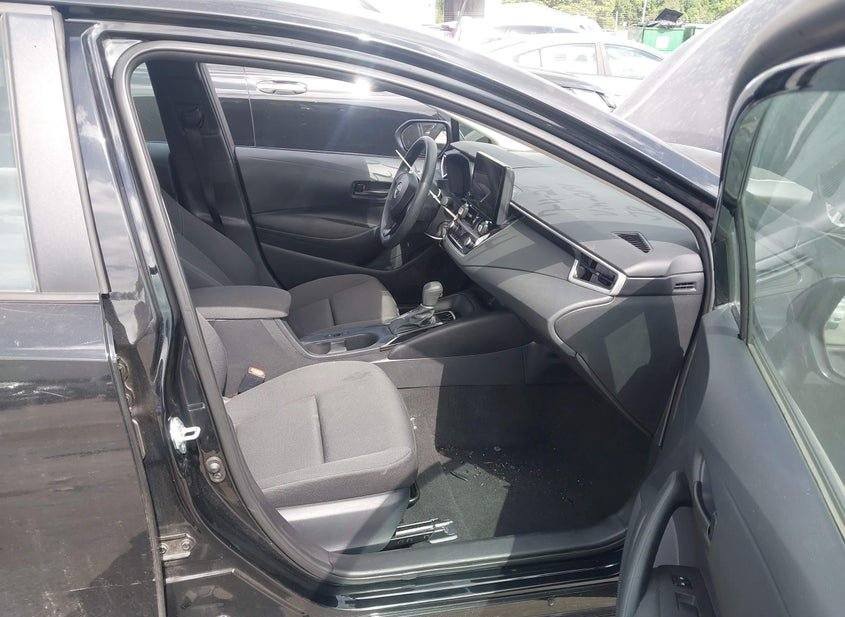 2025 Toyota Corolla — photo 6