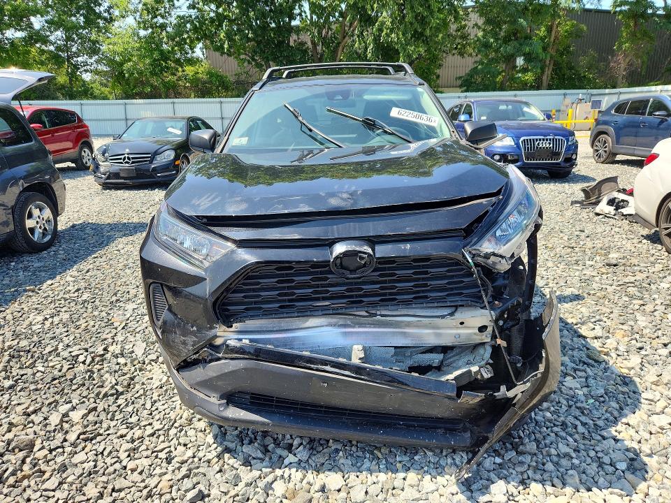 2024 Toyota RAV4 — photo 6