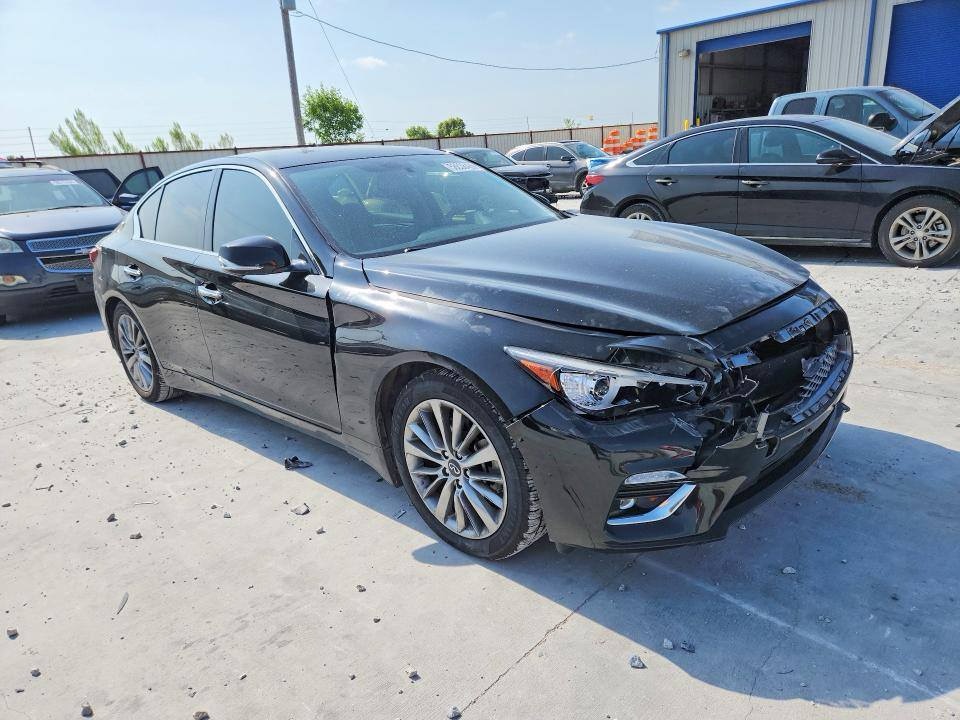 2022 Infiniti Q50